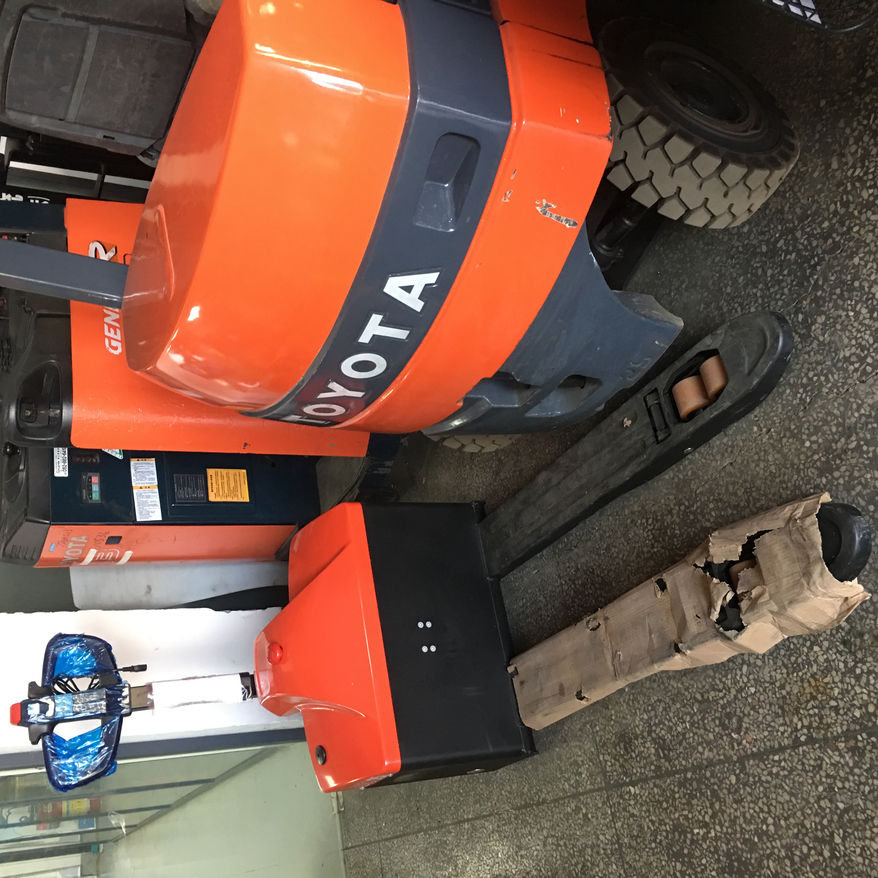 全新步行式力達CBD15電動托盤車