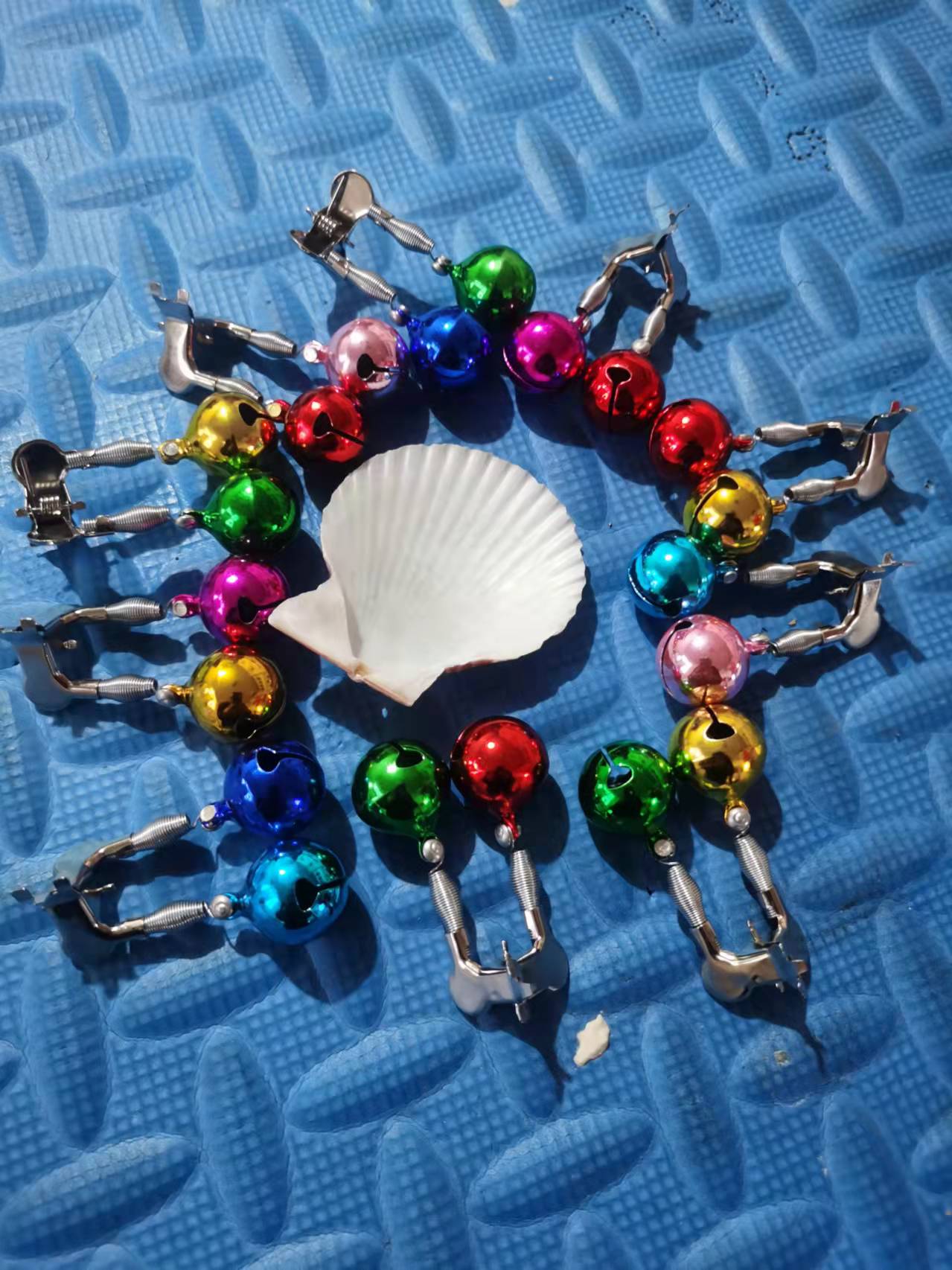 彩色鈴鐺拋竿海竿釣魚(yú)聲光感應(yīng)器