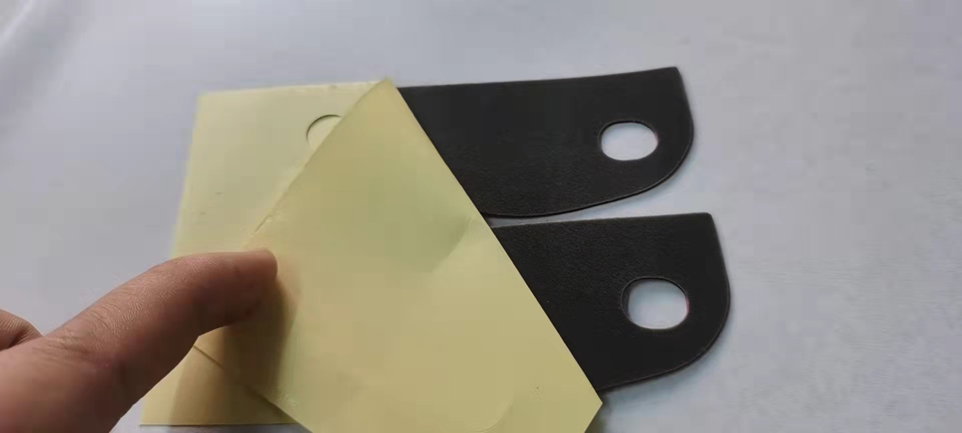 可水洗納米無痕膠帶反復(fù)使用防滑貼片強(qiáng)力粘貼亞克力雙面貼片 3m亞克力雙面貼片