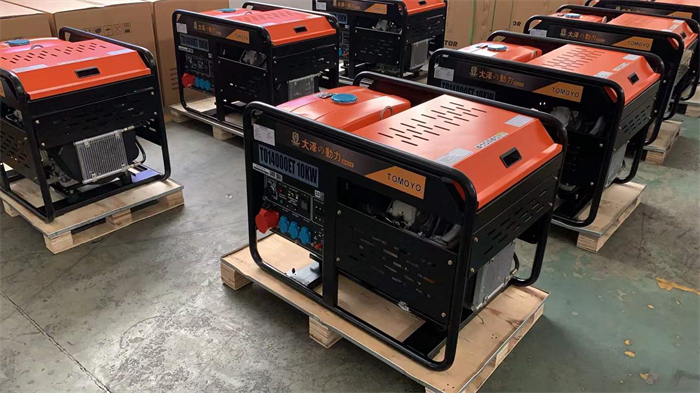 移動(dòng)開(kāi)架式10kw柴油發(fā)電機(jī)組
