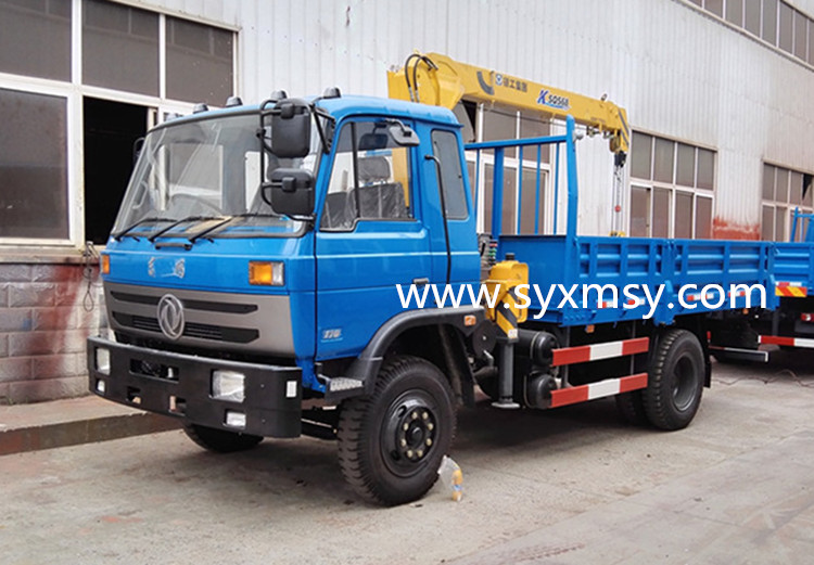 供應(yīng)右舵隨車起重運(yùn)輸車，右舵隨車吊，東風(fēng)右舵隨車吊機(jī)