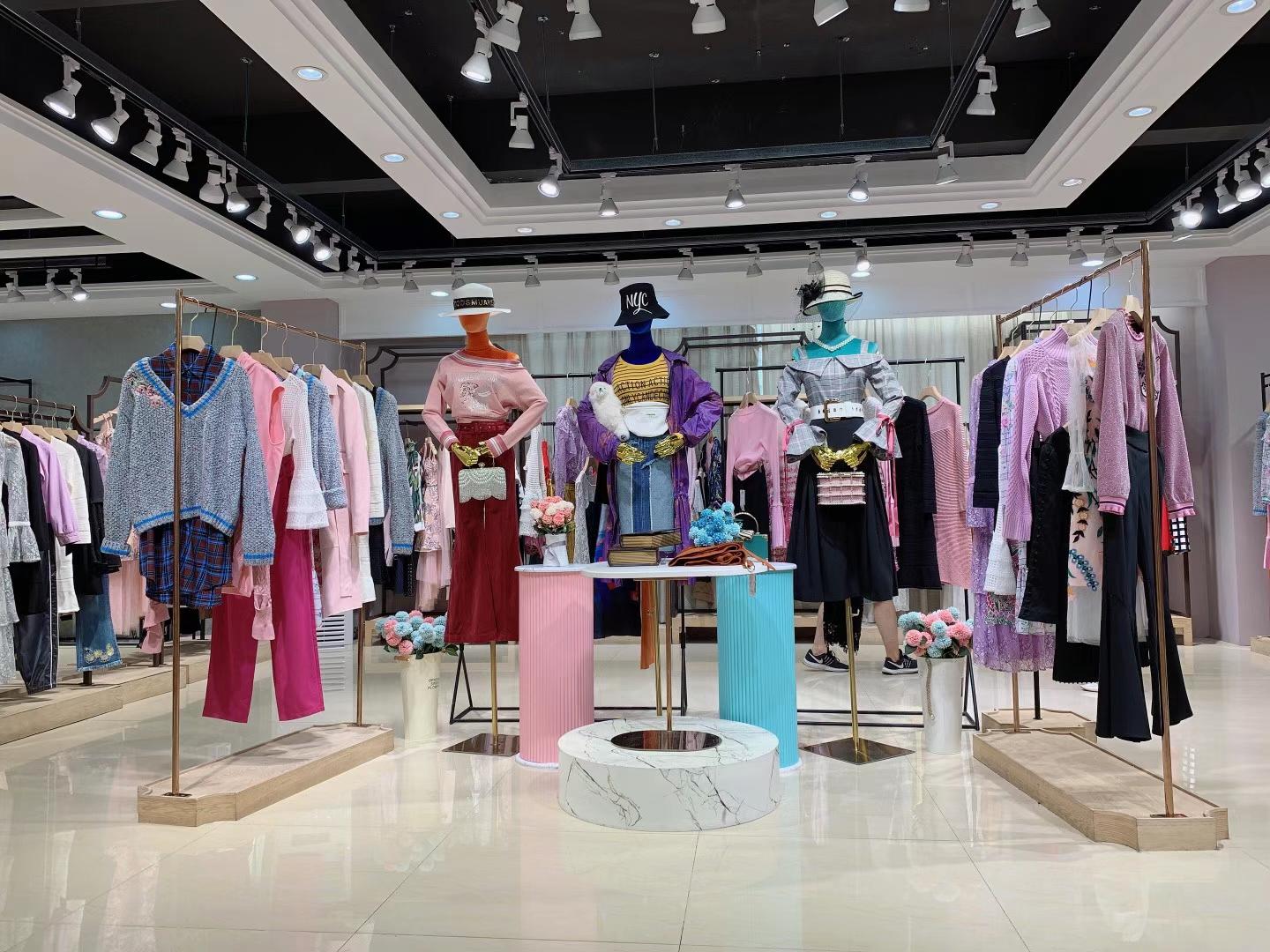 光線花園2021秋裝香港輕奢品牌女裝淘寶直播貨源供應(yīng)商