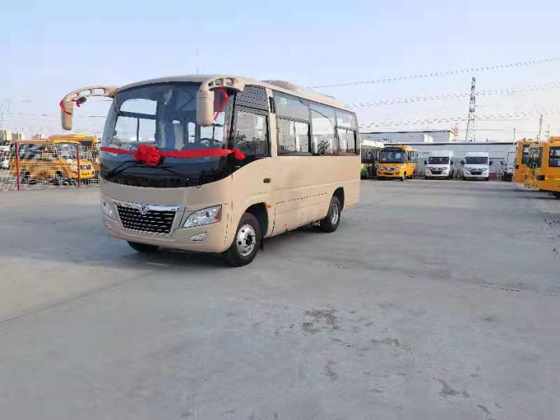 通勤車(chē)、東風(fēng)通勤車(chē)、19-29座通勤車(chē)，通勤班車(chē)