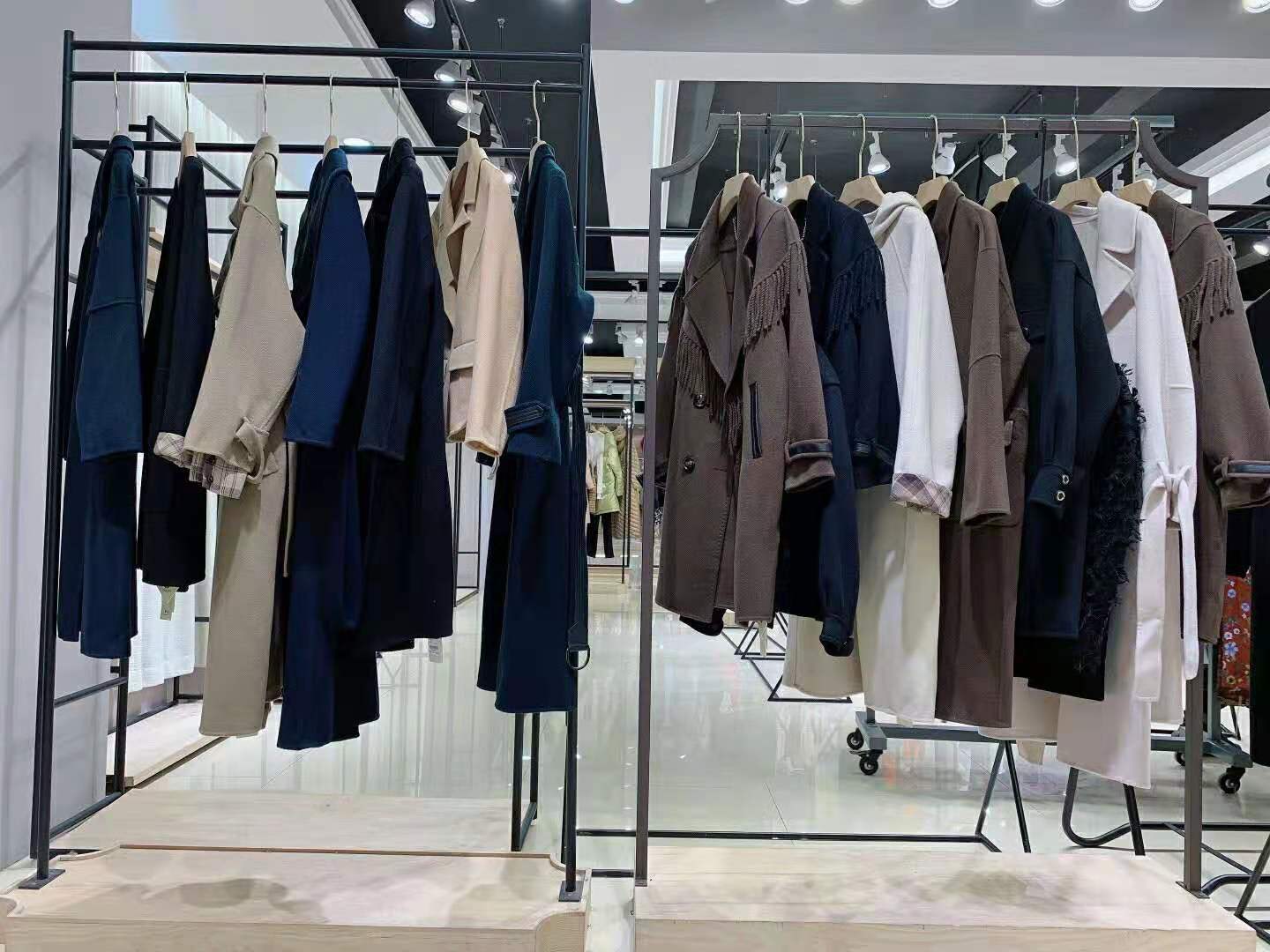 銀 鉆雙面絨羊大衣2021年冬品牌剪標女裝尾貨直播一手貨源供應(yīng)