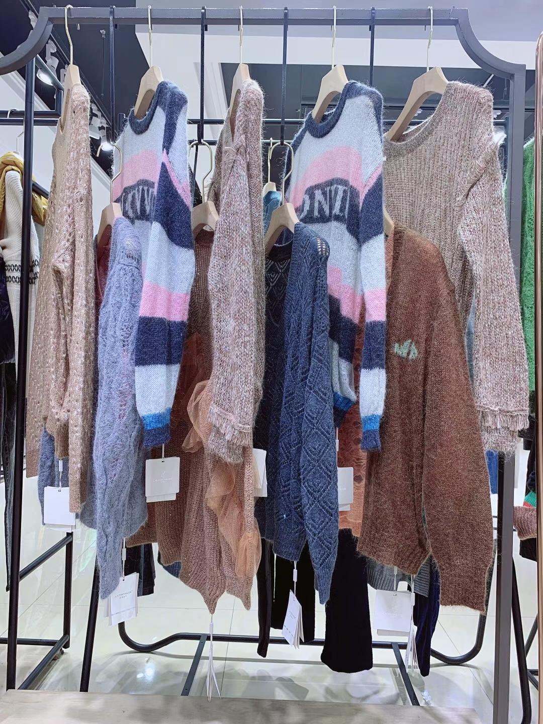 高 端品牌拉曼迪爾毛衣系列21冬品牌女裝毛衣雜款尾貨走份批發(fā)