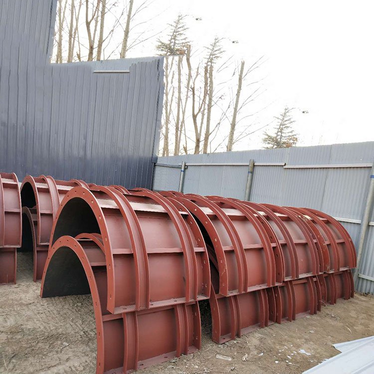 組合圓柱鋼模板租賃 拼縫緊密 堅(jiān)固耐用 在建筑業(yè)被廣泛應(yīng)用 組合鋼模板