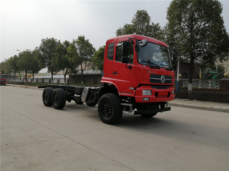 天錦六驅(qū)越野重型載貨車