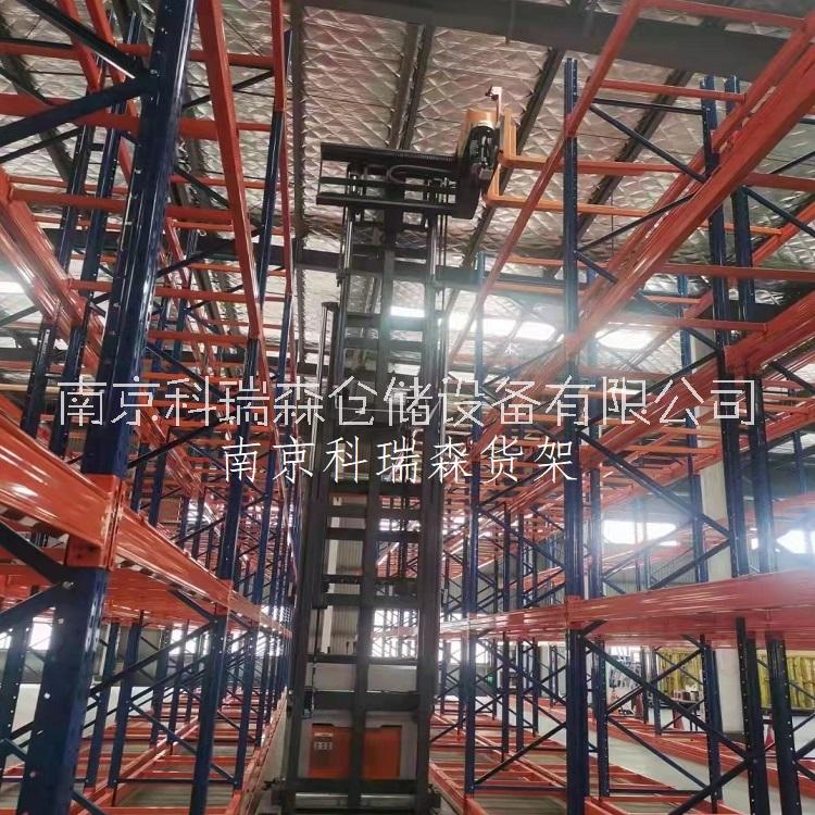 重型窄巷道貨架 南京貨架廠生產(chǎn)的窄巷道貨架實(shí)現(xiàn)倉(cāng)庫(kù)庫(kù)容增倍效益