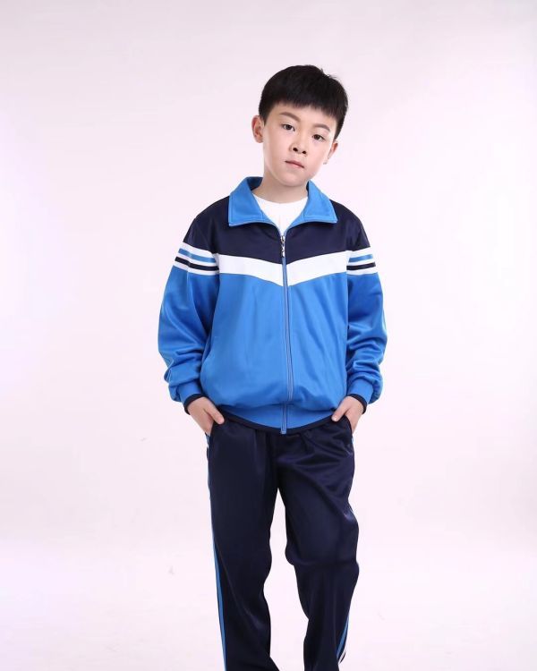 兒童春季全棉校服定制 亞非拉服飾 運動服生產(chǎn)廠