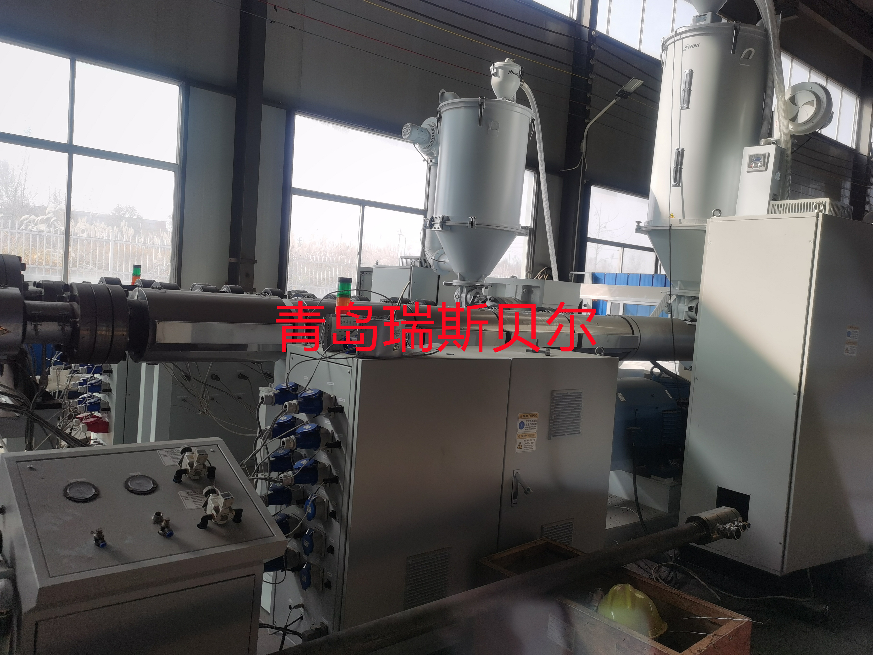 單壁波紋管擠出機(jī)生產(chǎn)線  PVC塑料成型機(jī) 真空定型機(jī) 排水管