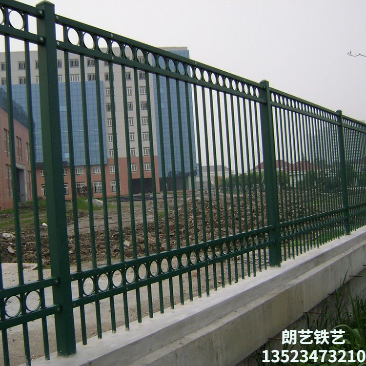 河南朗藝鐵藝 鐵藝護(hù)欄 鐵藝欄桿廠家 可定制 歡迎來電咨詢 鐵藝圍墻