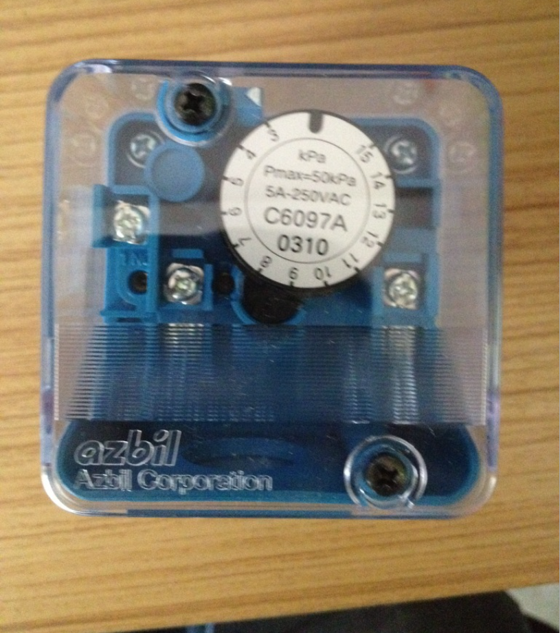 廣東山武壓力開關(guān)稱重控制儀表 數(shù)顯表螺旋秤控制儀表稱重積算儀