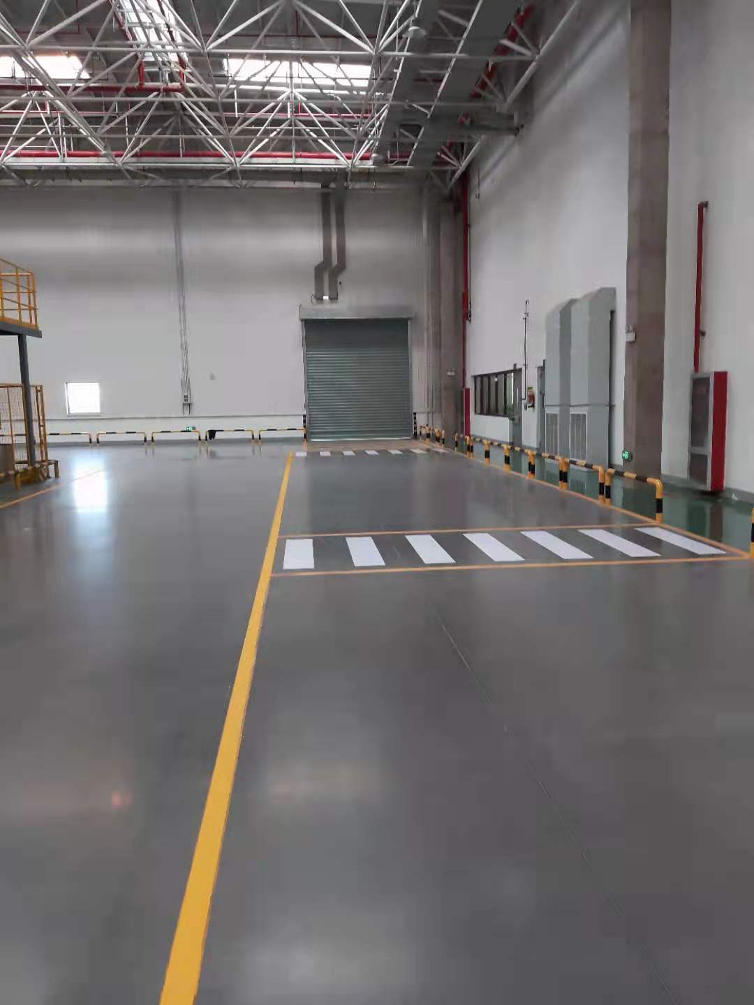 南京廠區(qū)道路劃線推薦南京江寧區(qū)目賞交通工程施工隊(duì) 質(zhì)量有保證