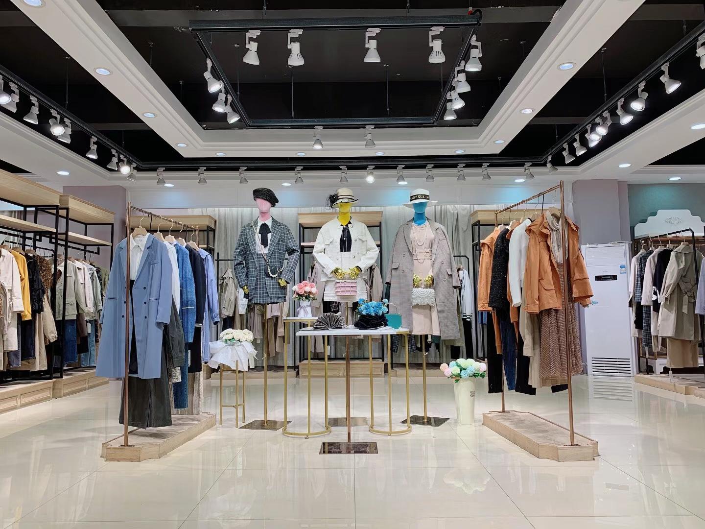 上海知 名品牌麗芮2022春品牌女裝折扣批發(fā)供應(yīng)商價(jià)格 直播貨源平臺(tái)批發(fā)