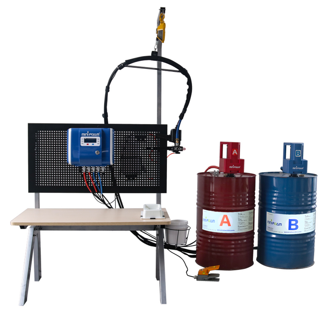 便捷式手持式發(fā)泡設(shè)備現(xiàn)場(chǎng)發(fā)泡包裝即時(shí)成型包裝 手持發(fā)泡機(jī)