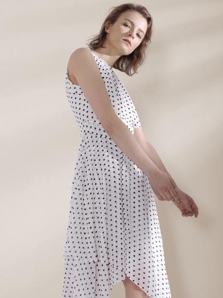 折扣女裝訴求春品牌折扣女裝庫存尾貨批發(fā)市場