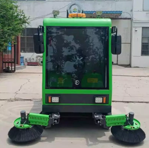 四輪電動掃地車哪里有  四輪電動掃地車多少錢