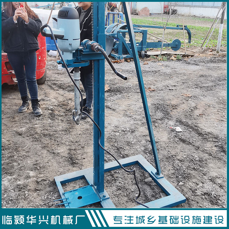 臨潁縣華興1.5千瓦小型打井機(jī)