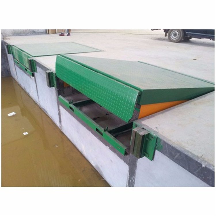 用途廣泛的 移動卸貨平臺 移動登車橋 集裝箱卸貨平臺 蓋亞機械直銷