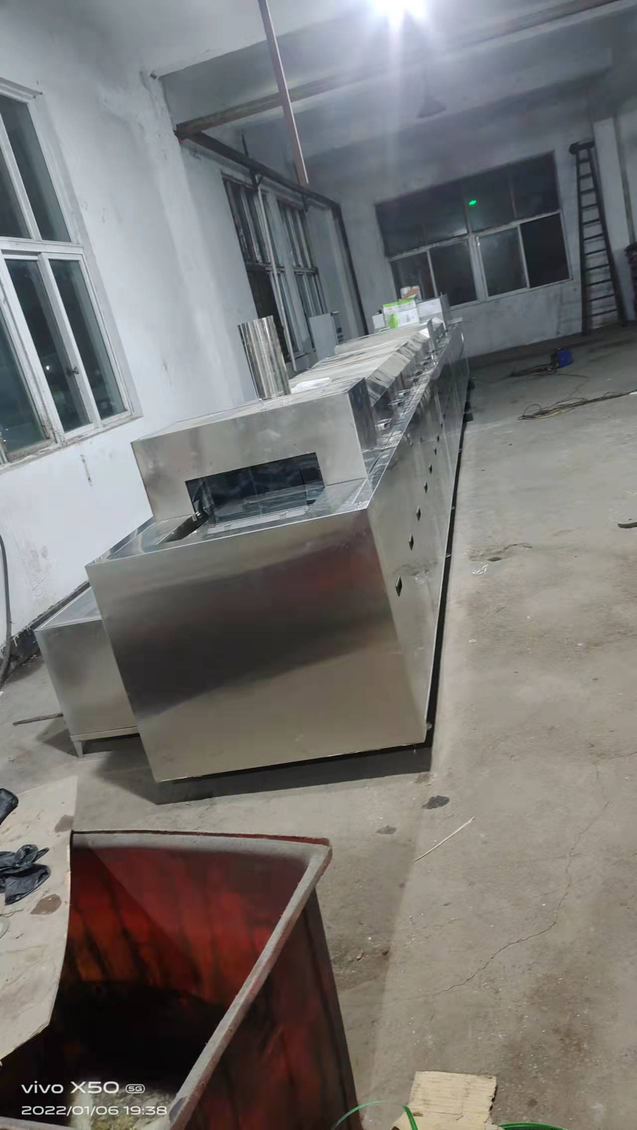 舟山網(wǎng)帶超聲波清洗機(jī)怎么賣_廠家_廠商_價(jià)格_批發(fā)價(jià)格【臺(tái)州和圣迪超聲設(shè)備有限公司】