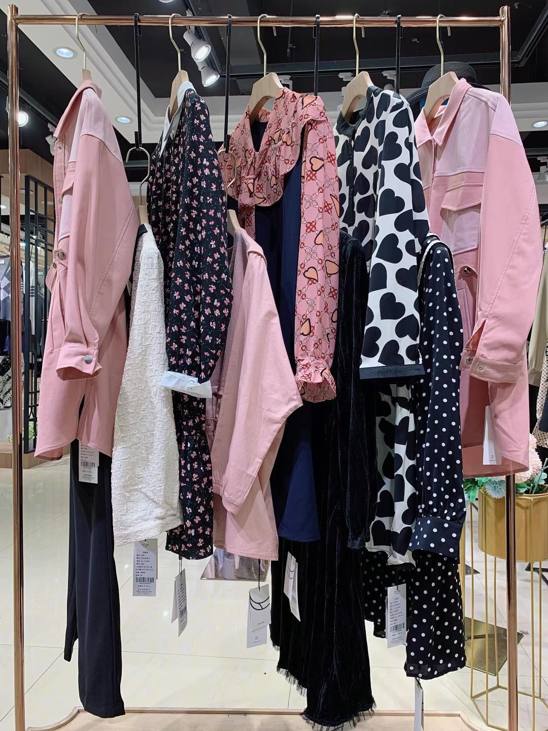 正品女裝蒂言2022春品牌電商直播女裝尾貨庫存進(jìn)貨渠道