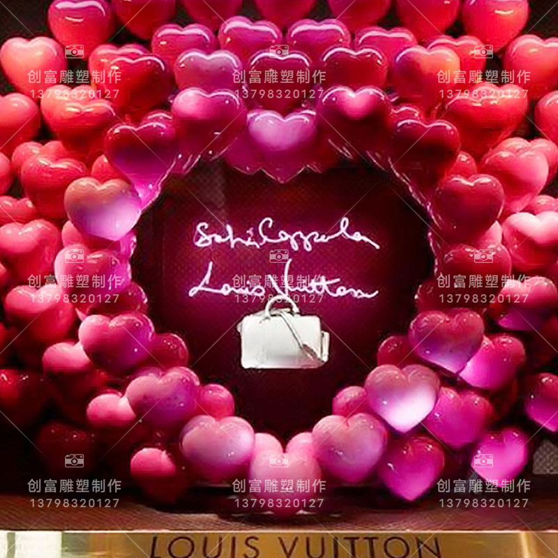 玻璃鋼愛心雕塑廣東廠家定制美陳愛心裝置櫥窗裝飾心型氣球雕塑
