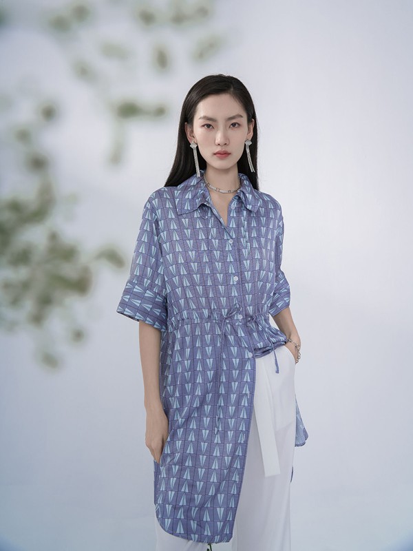 知 名品牌FIFI&LILY秋冬品牌女裝折扣電商尾貨批發(fā)市場(chǎng)