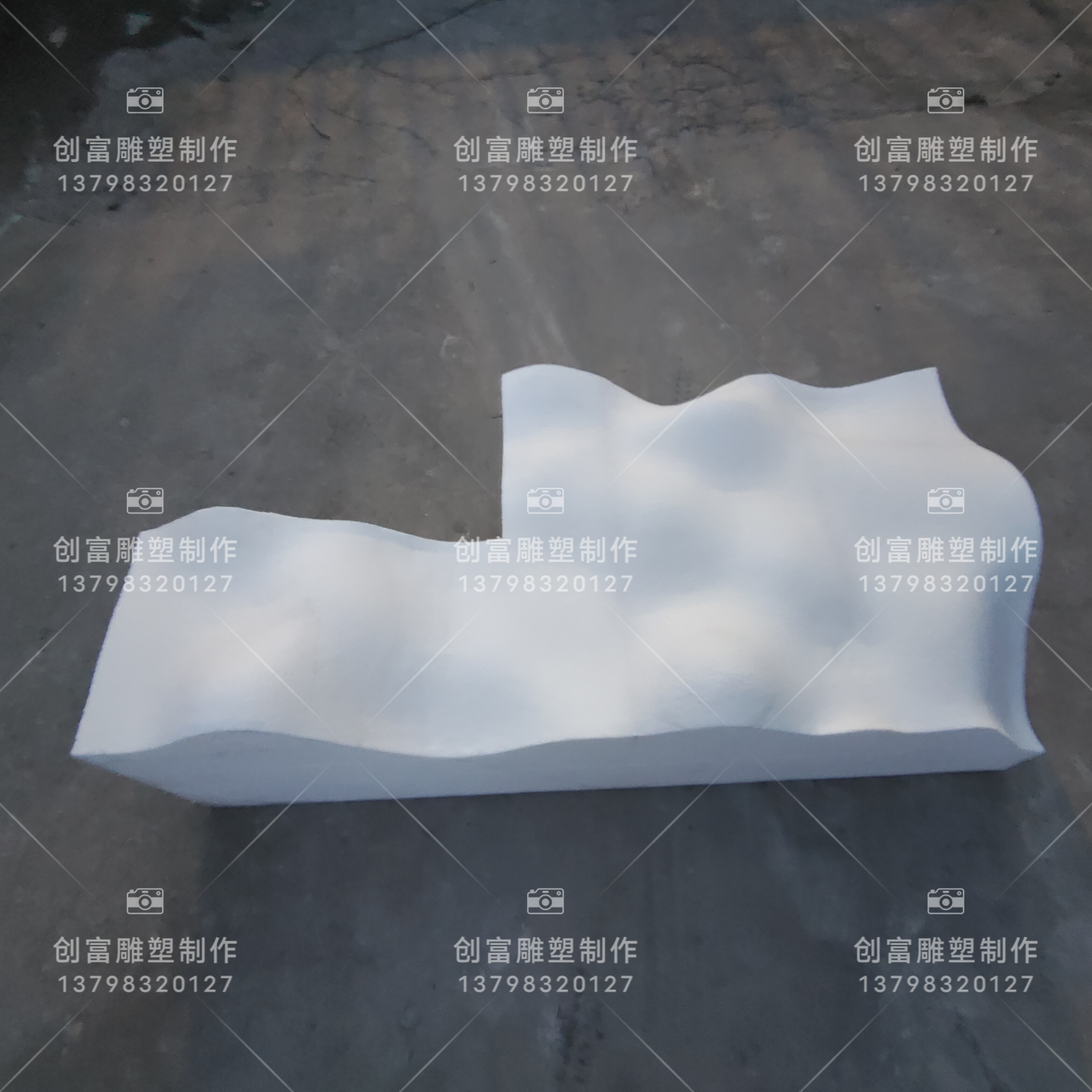 廣東泡沫雕塑電話 深圳泡沫雕塑供應(yīng)商 廣東泡沫雕塑報價玻璃鋼雕塑報價 泡沫雕塑雪地仿真雪地室內(nèi)雕塑