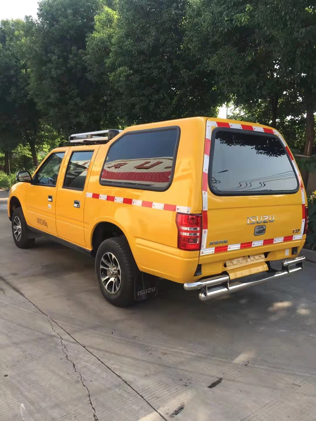五十鈴連體皮卡