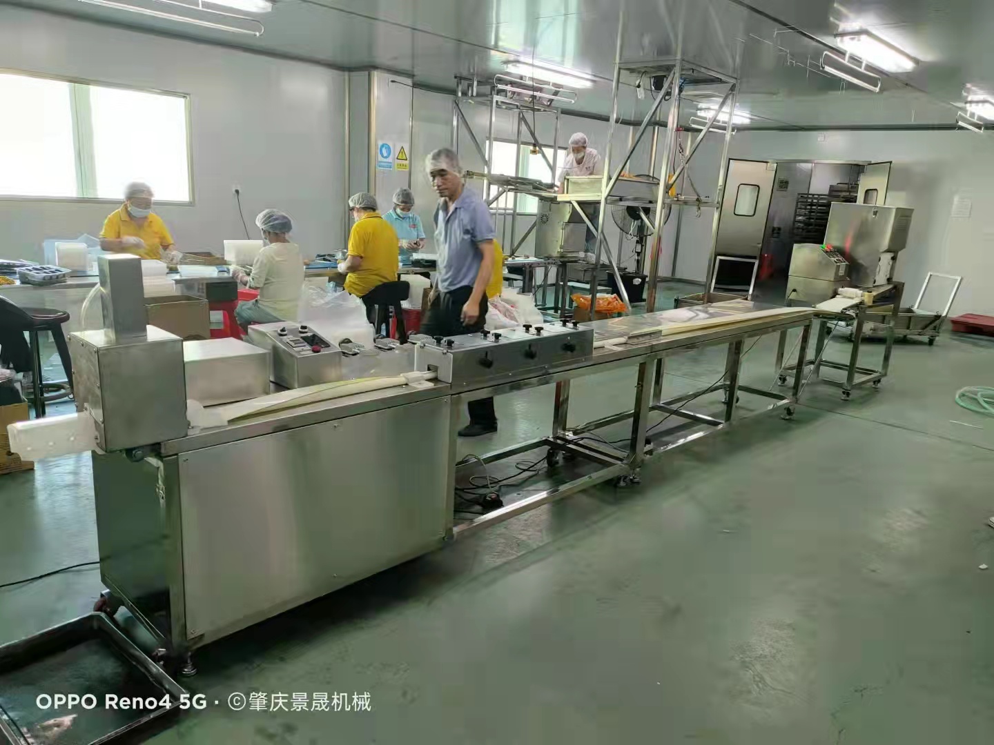 紫菜包飯?jiān)O(shè)備連續(xù)式壽司卷機(jī)食堂紫菜卷生 產(chǎn)線食品設(shè)備機(jī)械