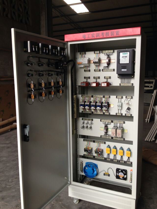 防水箱 -室外防水箱 -室外防水箱規(guī)格-網(wǎng)絡(luò)機(jī)柜_服務(wù)器機(jī)柜_專業(yè)圖滕機(jī)柜生產(chǎn)廠家