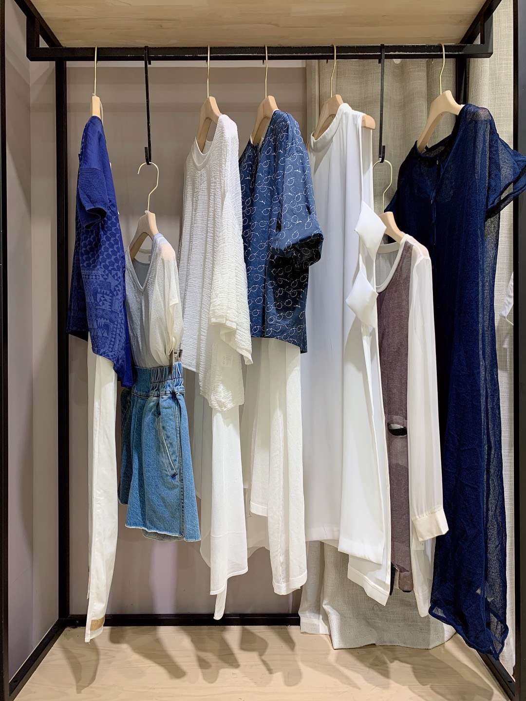 【芭蒂娜】22春裝品牌折扣女裝撤柜庫存尾貨清倉處理批發(fā)