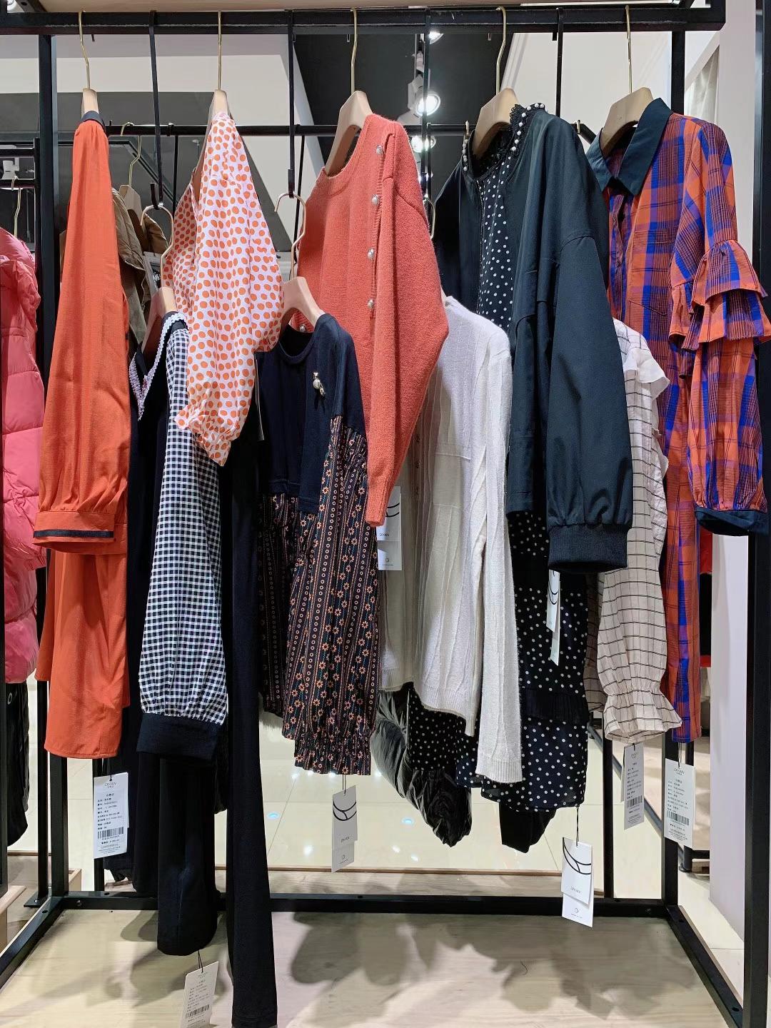 【蒂言】2022春品牌折扣店女裝貨源供應(yīng) 蒂言女裝淘寶直播貨源供應(yīng)商