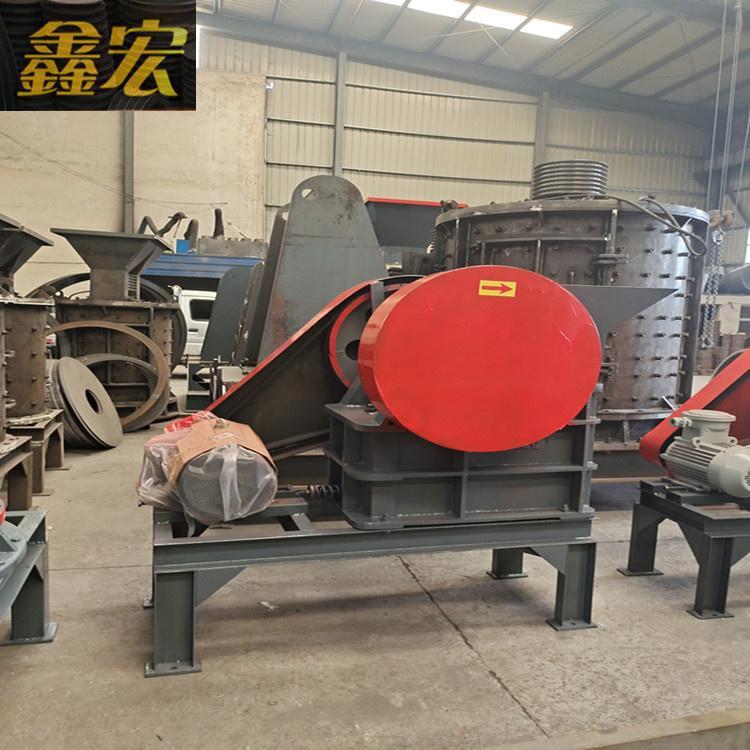 鑫宏 移動建筑垃圾破碎設(shè)備 采石場粗破機 供應定做