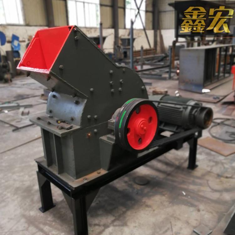 反*式破碎機(jī)供應(yīng)商 建筑水泥破碎機(jī)供應(yīng)商 鑫宏破碎機(jī)