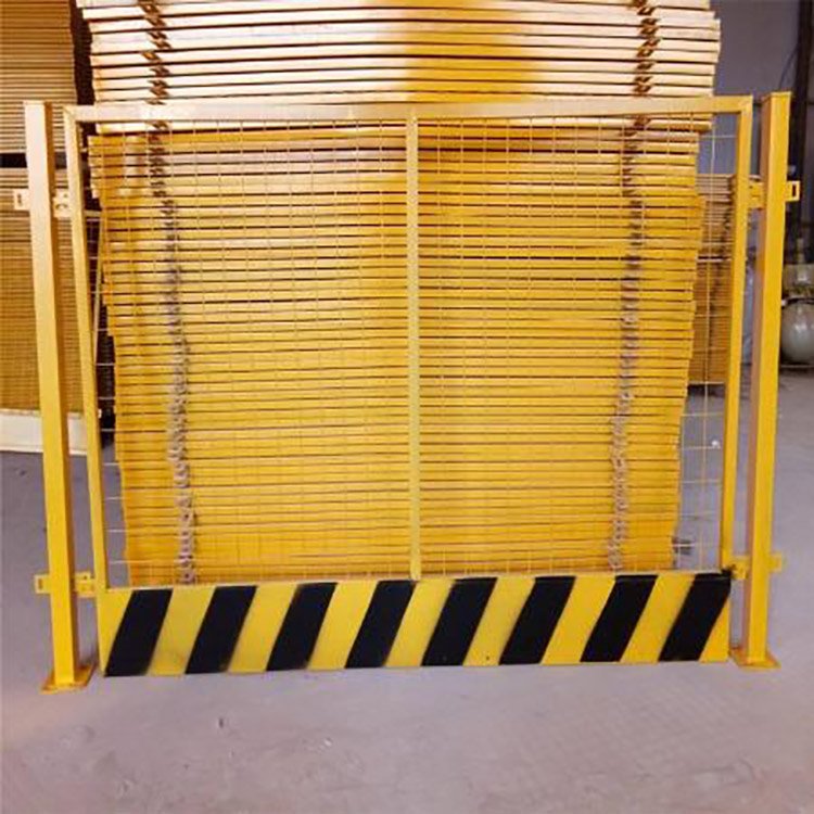 基坑臨邊護欄網 基坑防護欄桿 臨邊警示圍欄生產