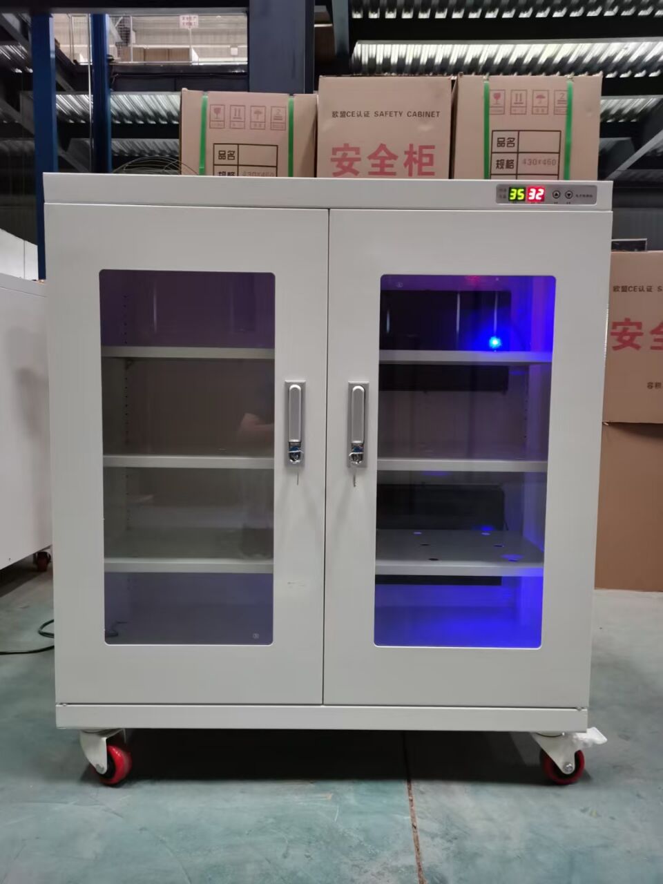 電子防潮箱防潮柜廠家 1428L鋼制4門防潮柜供應 電子干燥柜氮氣柜