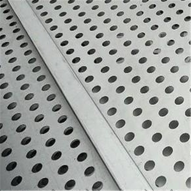 沖孔腳踏防滑網(wǎng) 污水池防滑沖孔板 裝飾沖孔網(wǎng)