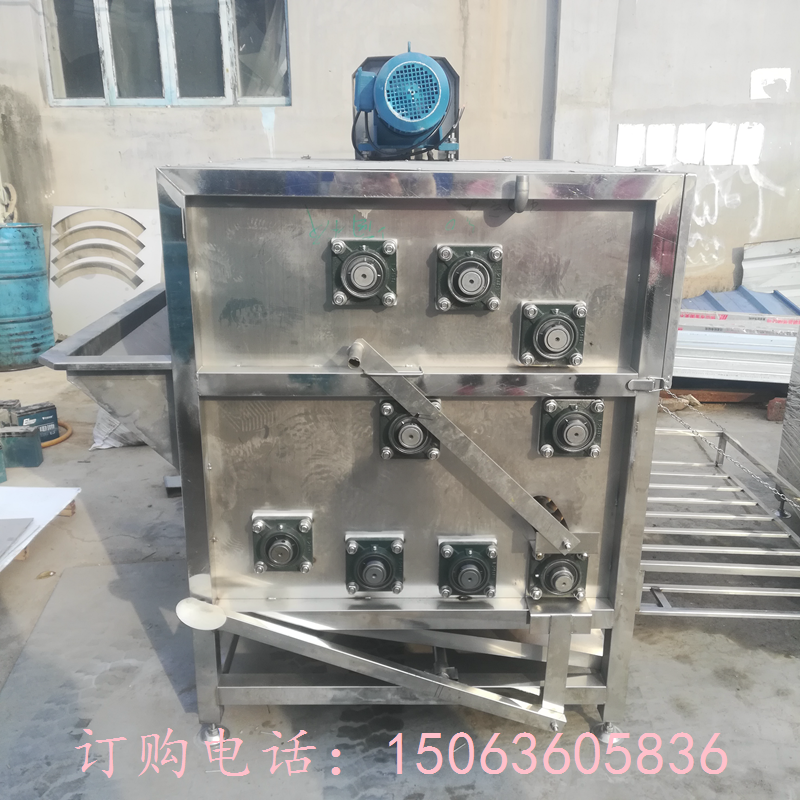不銹鋼家禽脫毛機(jī)雞鴨鵝打毛機(jī)小型家禽六、七、九輥脫毛機(jī)