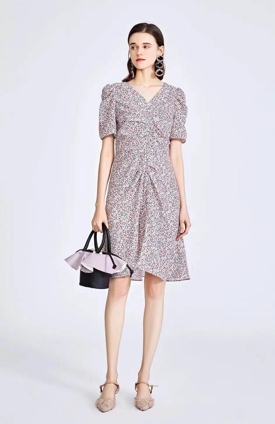 高端輕奢品牌迪笛歐2022春折扣女裝店庫(kù)存尾貨批發(fā)