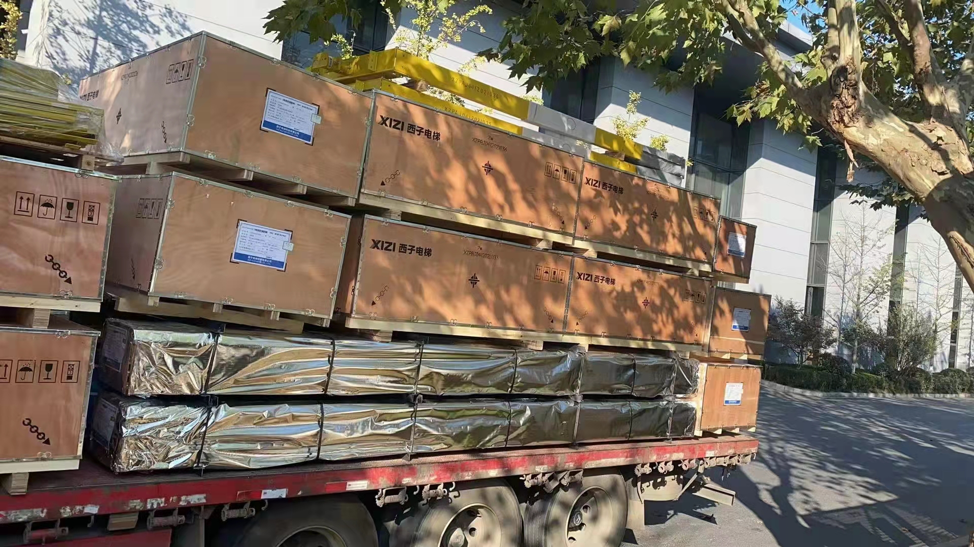 東莞到淄博長途整車 零擔(dān)物流 大件運(yùn)輸 轎車托運(yùn)全國物流價(jià)格   東莞往淄博貨運(yùn)專線