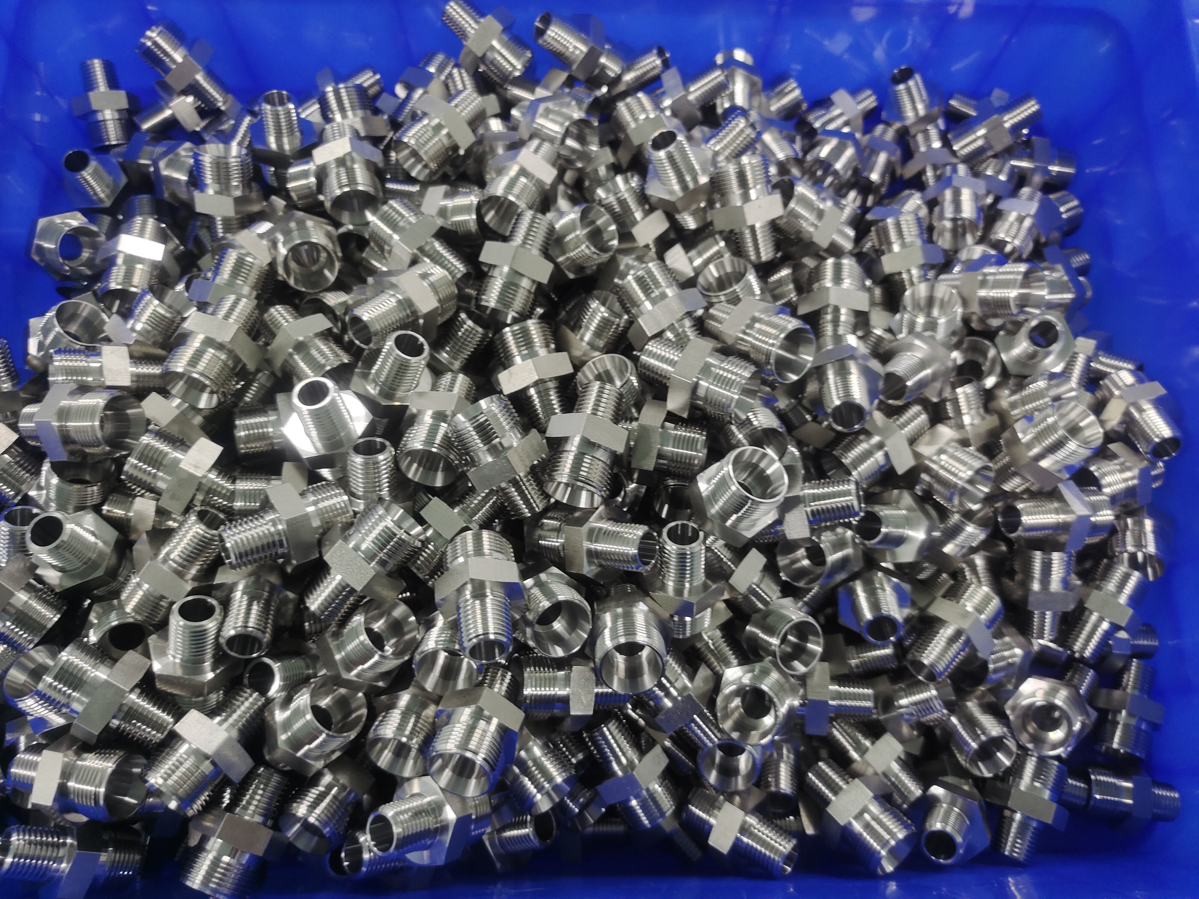 不銹鋼螺紋接頭管件多少錢  不銹鋼螺紋接頭管件批發(fā)價(jià)格  不銹鋼螺紋接頭管件供應(yīng)商【 上海銓勁管道科技有限公司】