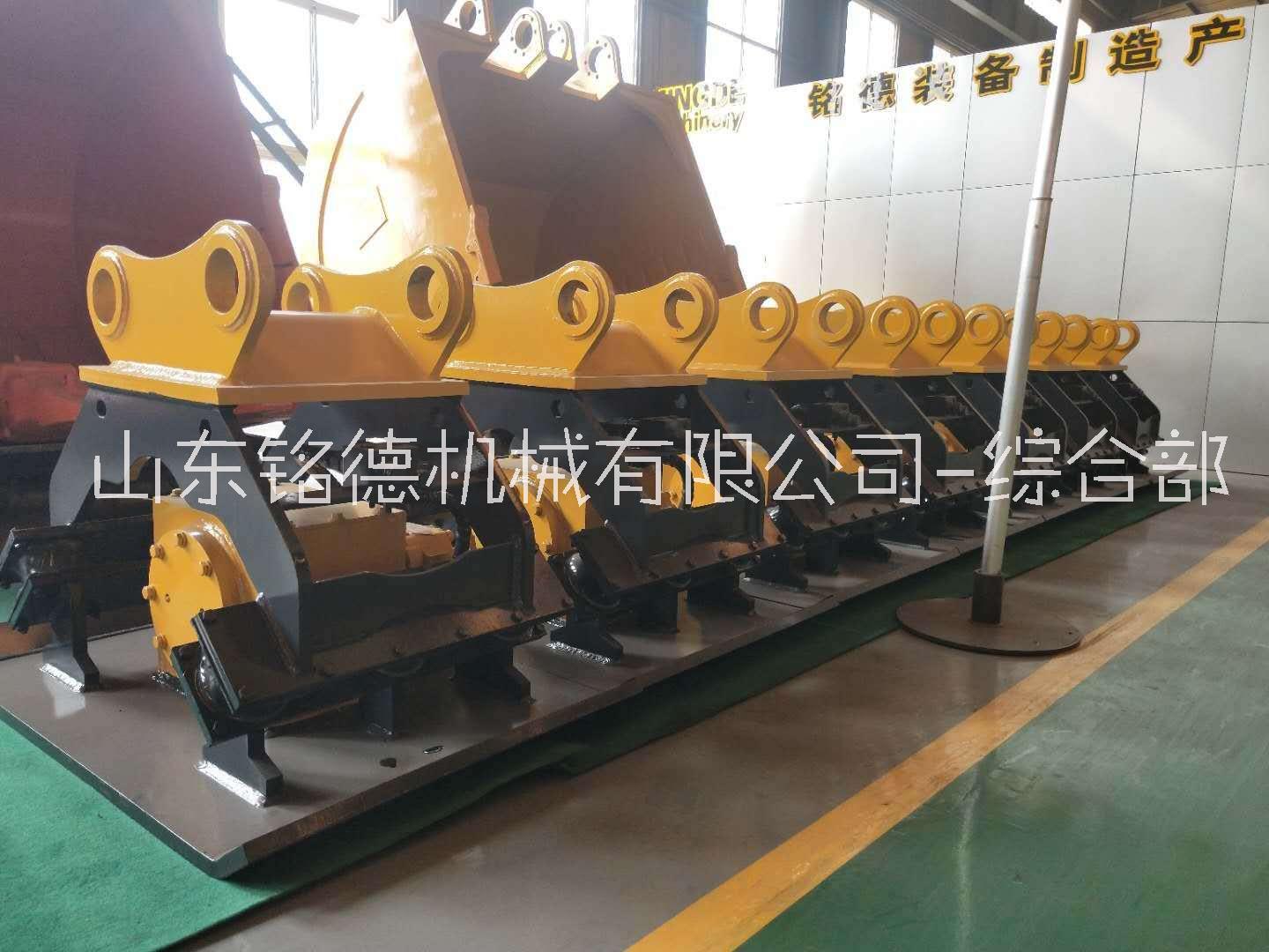 廠家出售液壓振動夯  小松挖機液壓振動夯實器