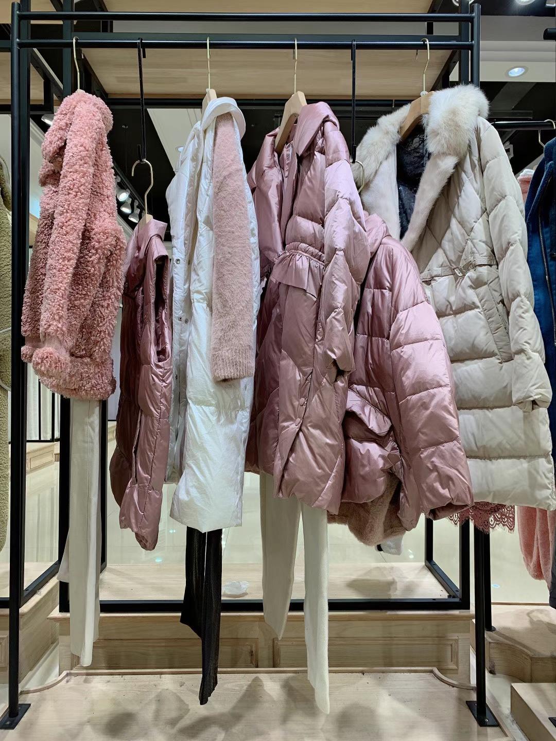【婉甸WANDIAN】21冬上海一 線高 端品牌折扣女裝在哪里批發(fā) 廣州品牌折扣女裝進貨渠道