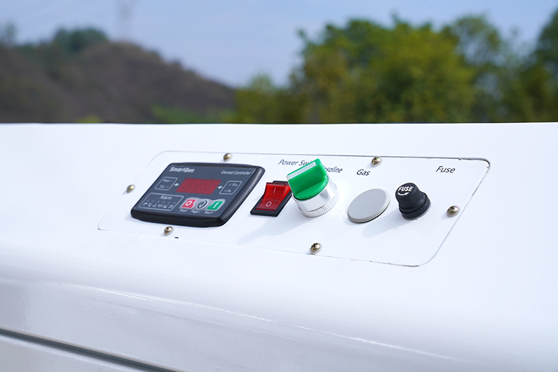 【智慧工廠】8000W全銅低噪音發(fā)電機(jī)8KW發(fā)電機(jī)組單相/三相全自動(dòng)儲(chǔ)能230V汽油發(fā)電機(jī)