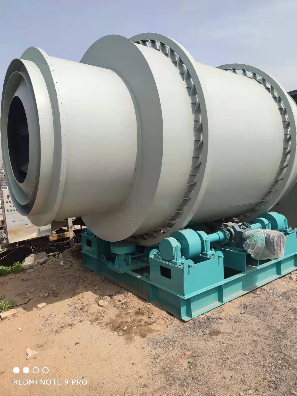 二手回轉(zhuǎn)烘干機 二手滾筒烘干機 電加熱鋸末烘干機 二手河沙烘干機 木屑滾筒烘干機 鵬達二手設備
