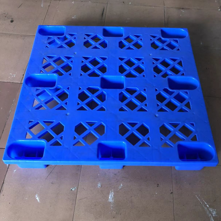 深圳公明塑膠卡板廠,全新環(huán)保公明塑膠卡工廠