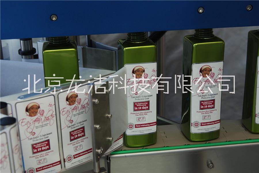 北京龍潔科技立式平面雙側貼標機