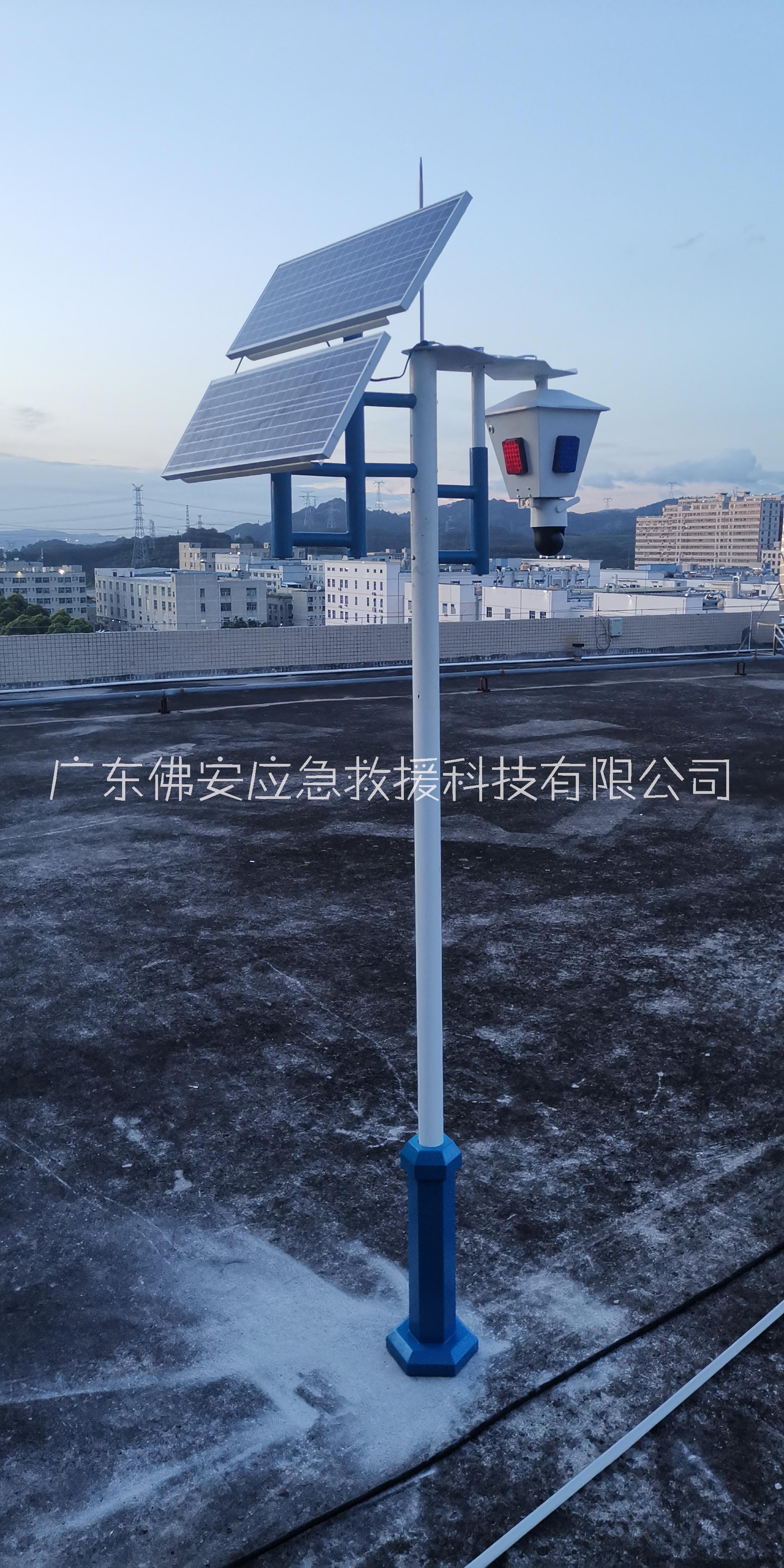 森林防火攝像頭宣傳桿，視頻監(jiān)控語音電子桿，太陽能森林防火語音警示器 道路卡口太陽能語音桿 太陽能森林防火語音警示器