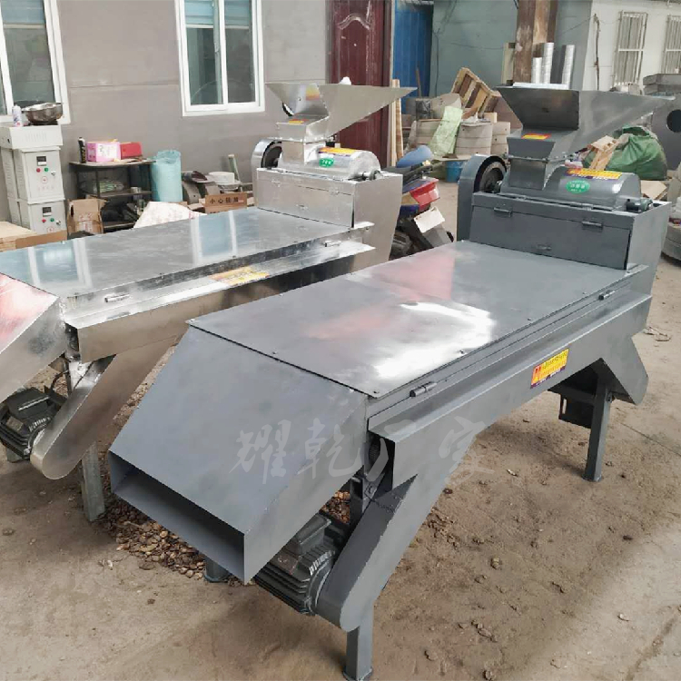 茶果剝殼機(jī) 新一代無(wú)損油茶果剝皮設(shè)備 青木子果脫殼機(jī) 帶料試機(jī)損耗低